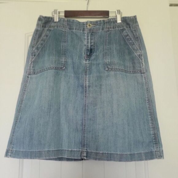 Cato Dresses & Skirts - Cato Mini Skirt Women Sz 10 Blue Denim Boho Distressed, Super Soft, Pockets.